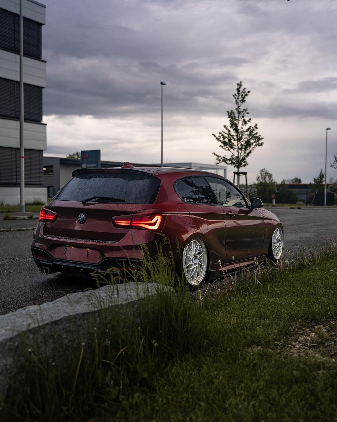 Bmwf21120ijan_f21