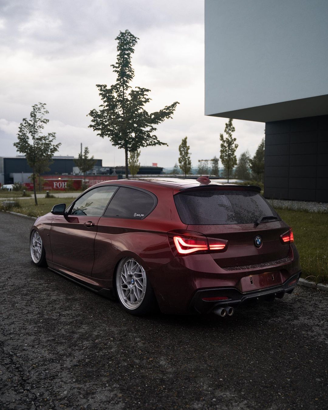 Bmwf21120ijan_f21